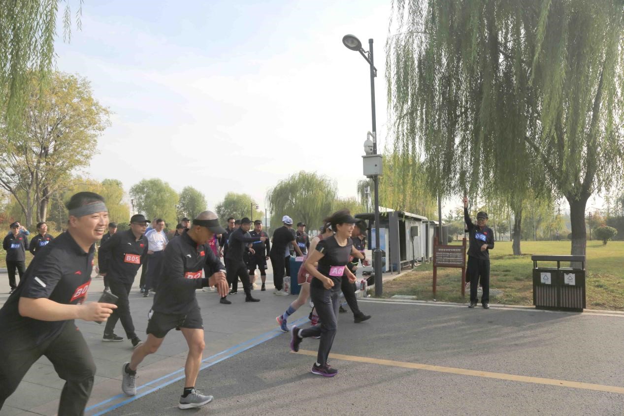 山东省医学会成功举办2023秋季健康跑活动